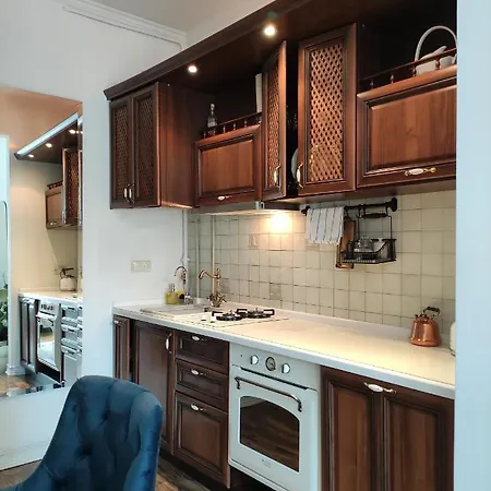 возле дерибасовской Appartement