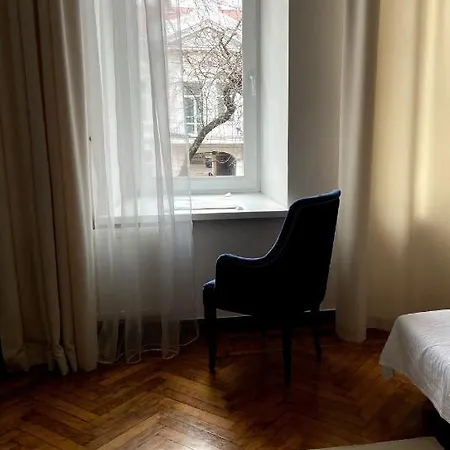 возле дерибасовской Odessza