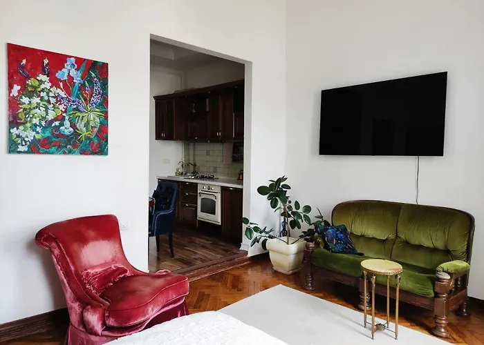 возле дерибасовской *