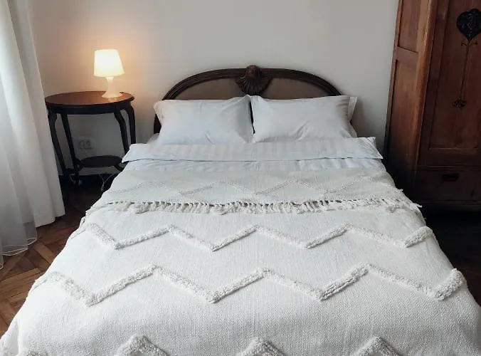 возле дерибасовской *